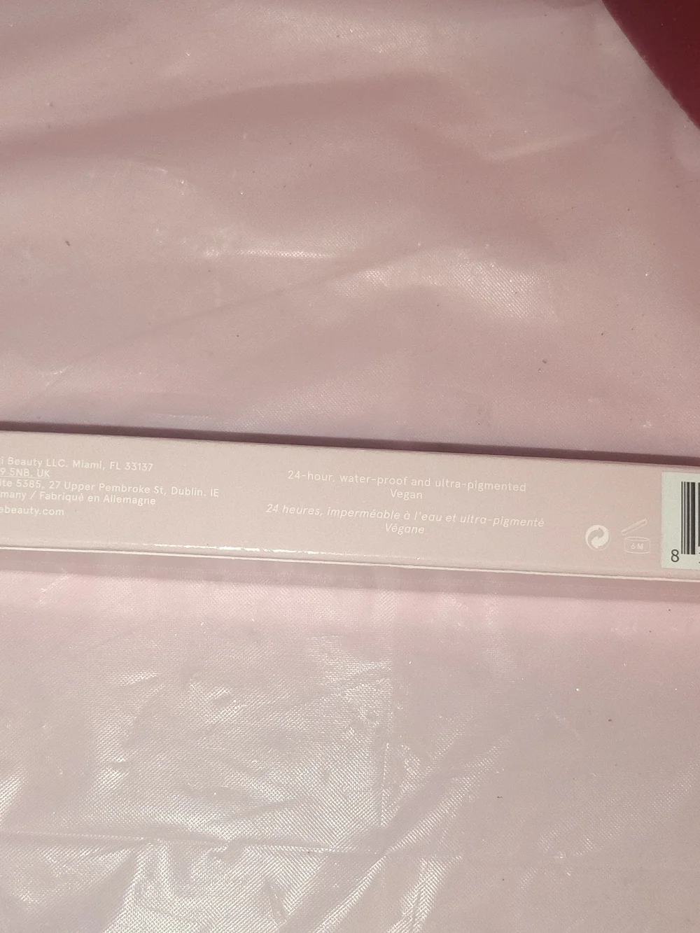 One Size Liquid Eyeliner Pen - Coral Accent